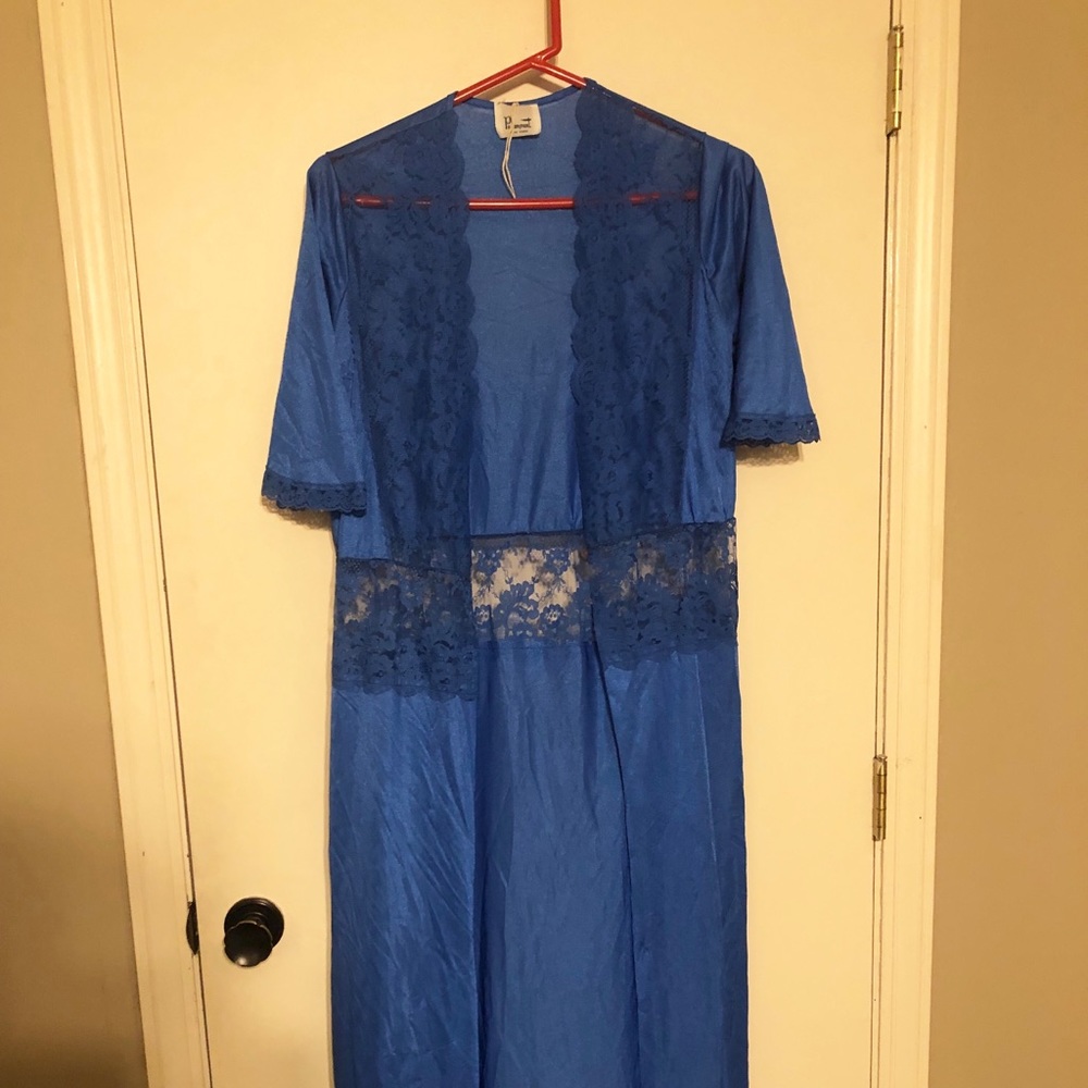 Blue lace camisole with cover